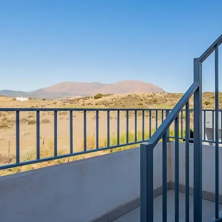 The Sunny Penthouse Apartment Estepona